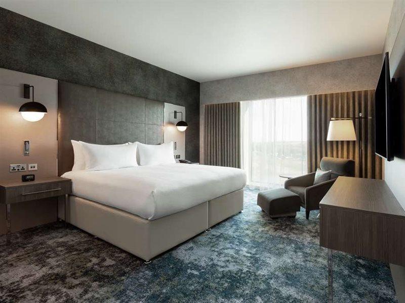 Hilton Aberdeen Teca Екстериор снимка