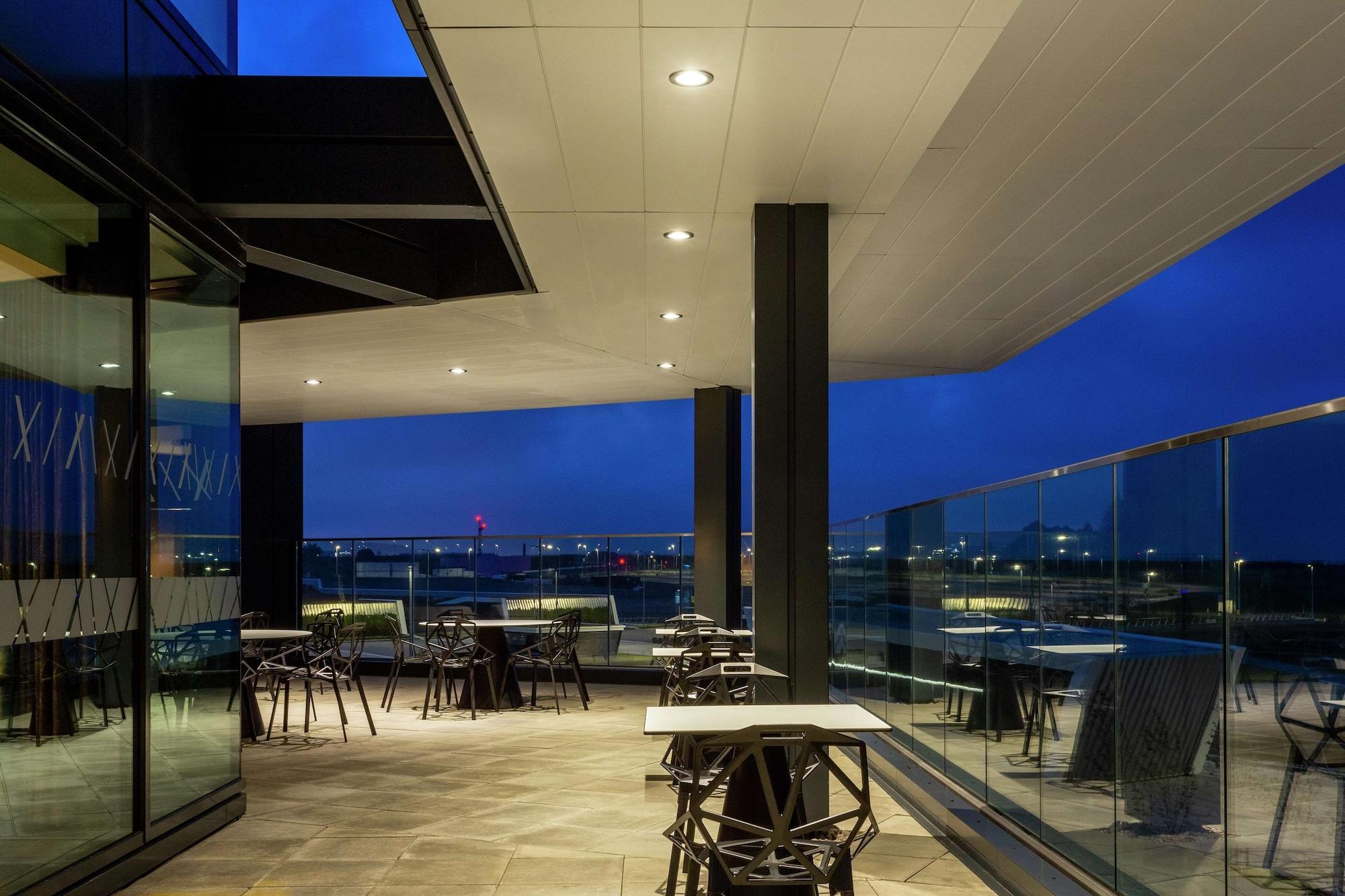Hilton Aberdeen Teca Екстериор снимка