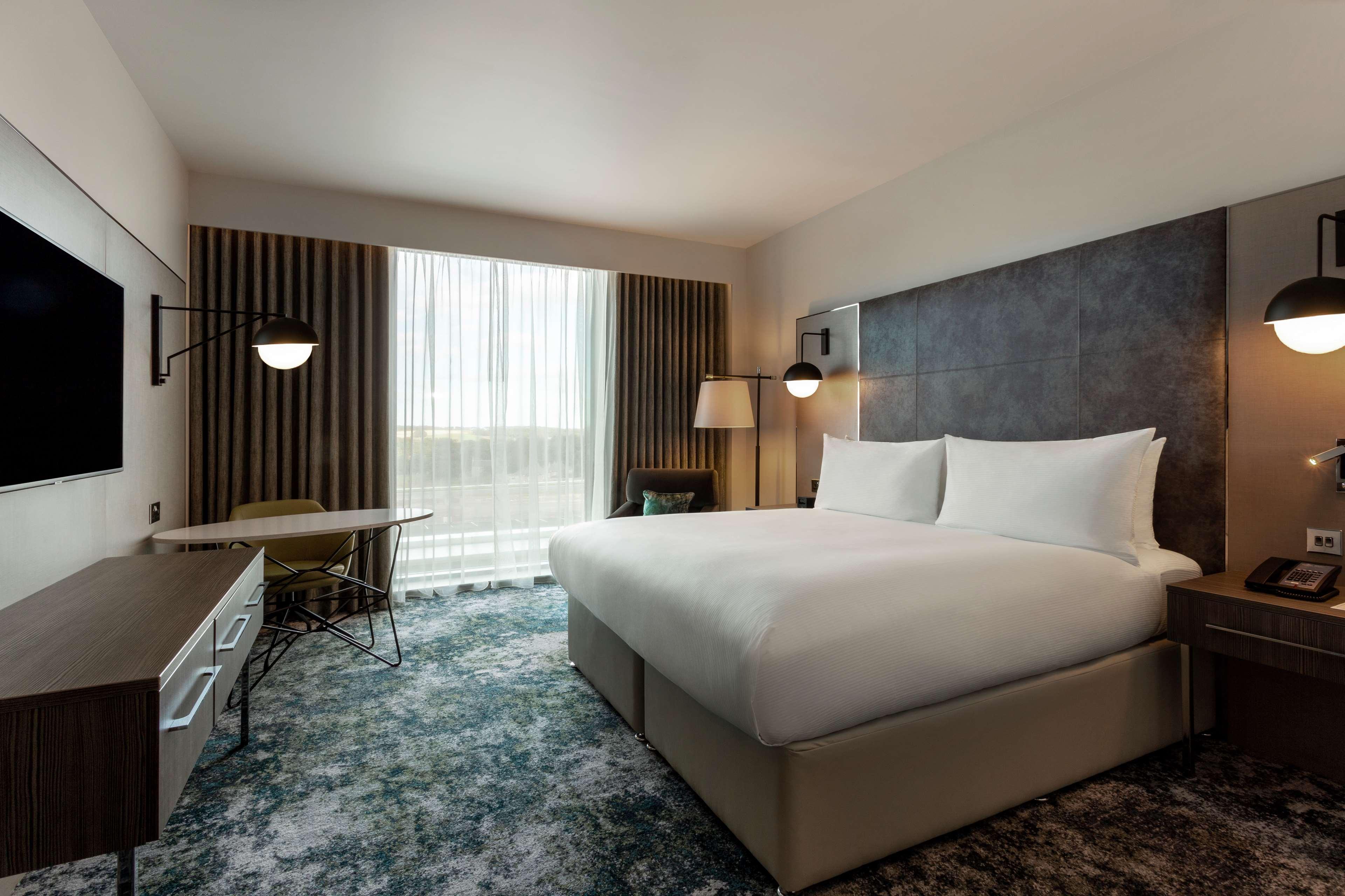 Hilton Aberdeen Teca Екстериор снимка