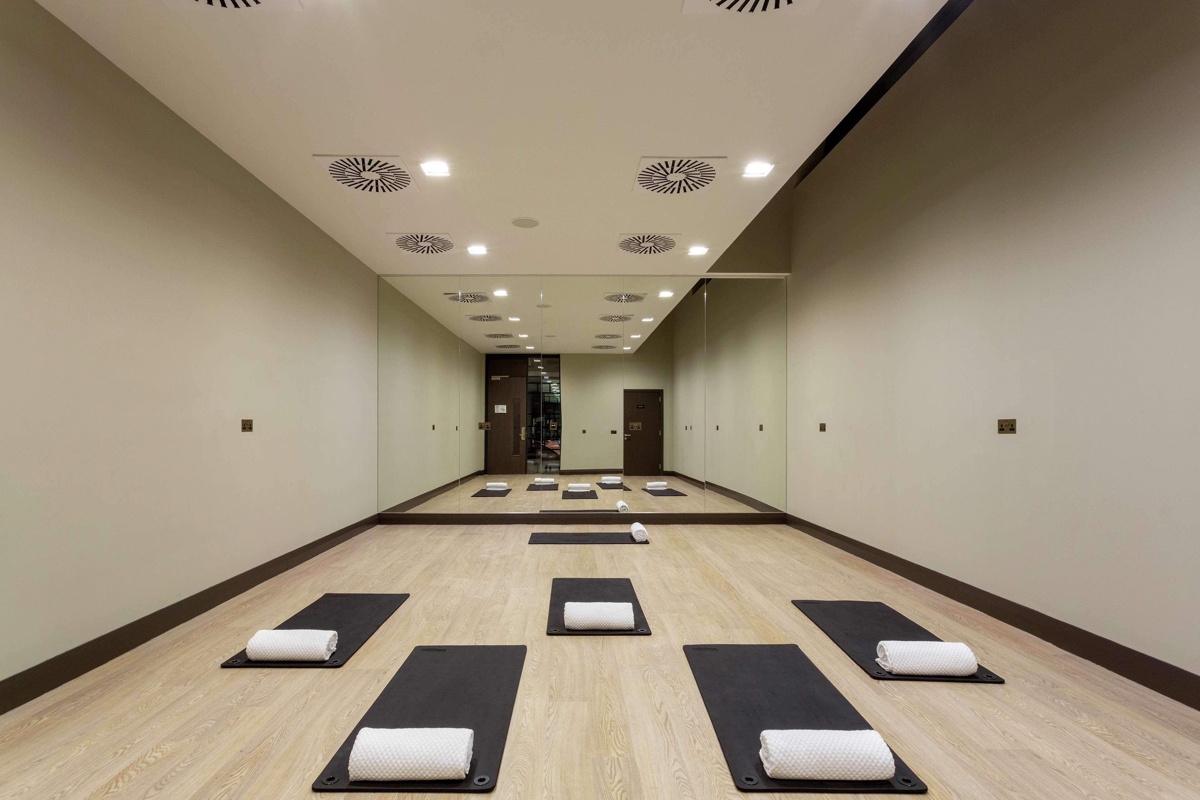 Hilton Aberdeen Teca Екстериор снимка