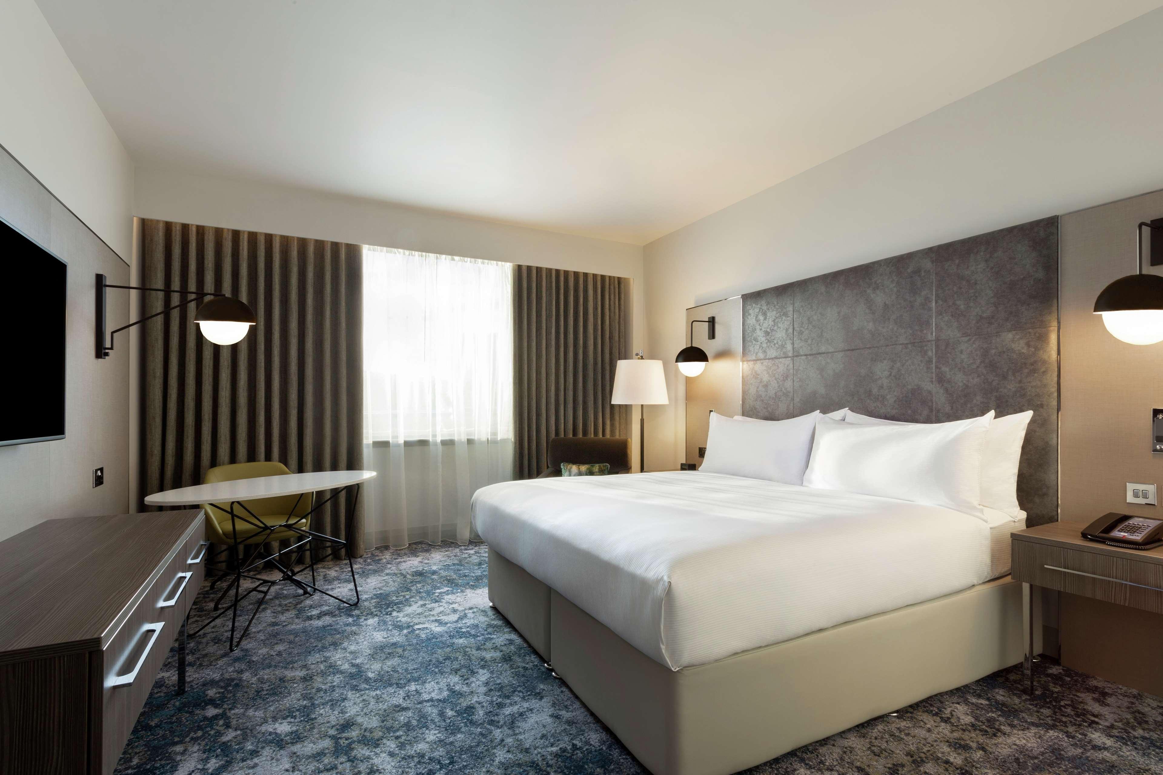 Hilton Aberdeen Teca Екстериор снимка