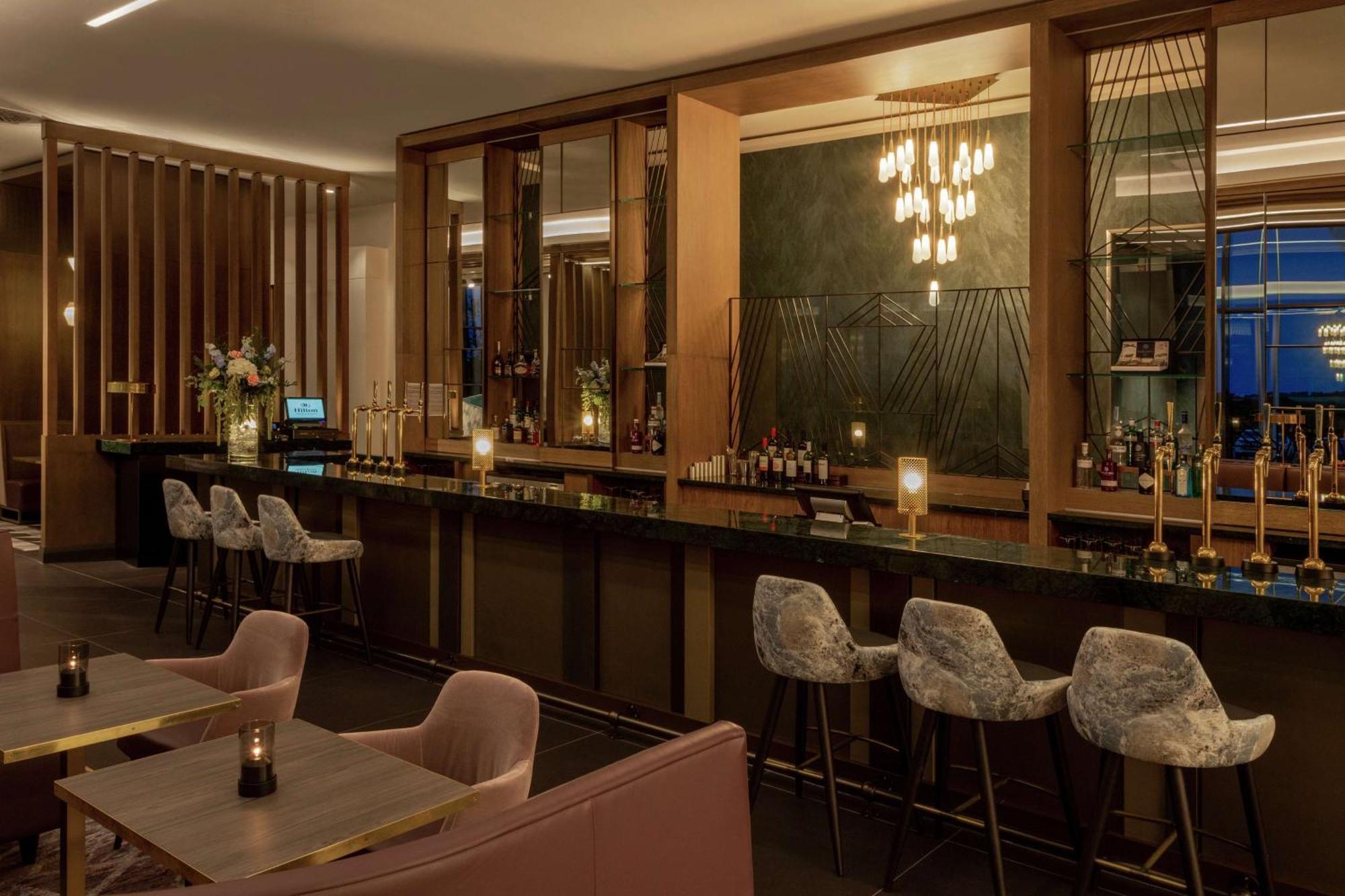 Hilton Aberdeen Teca Екстериор снимка