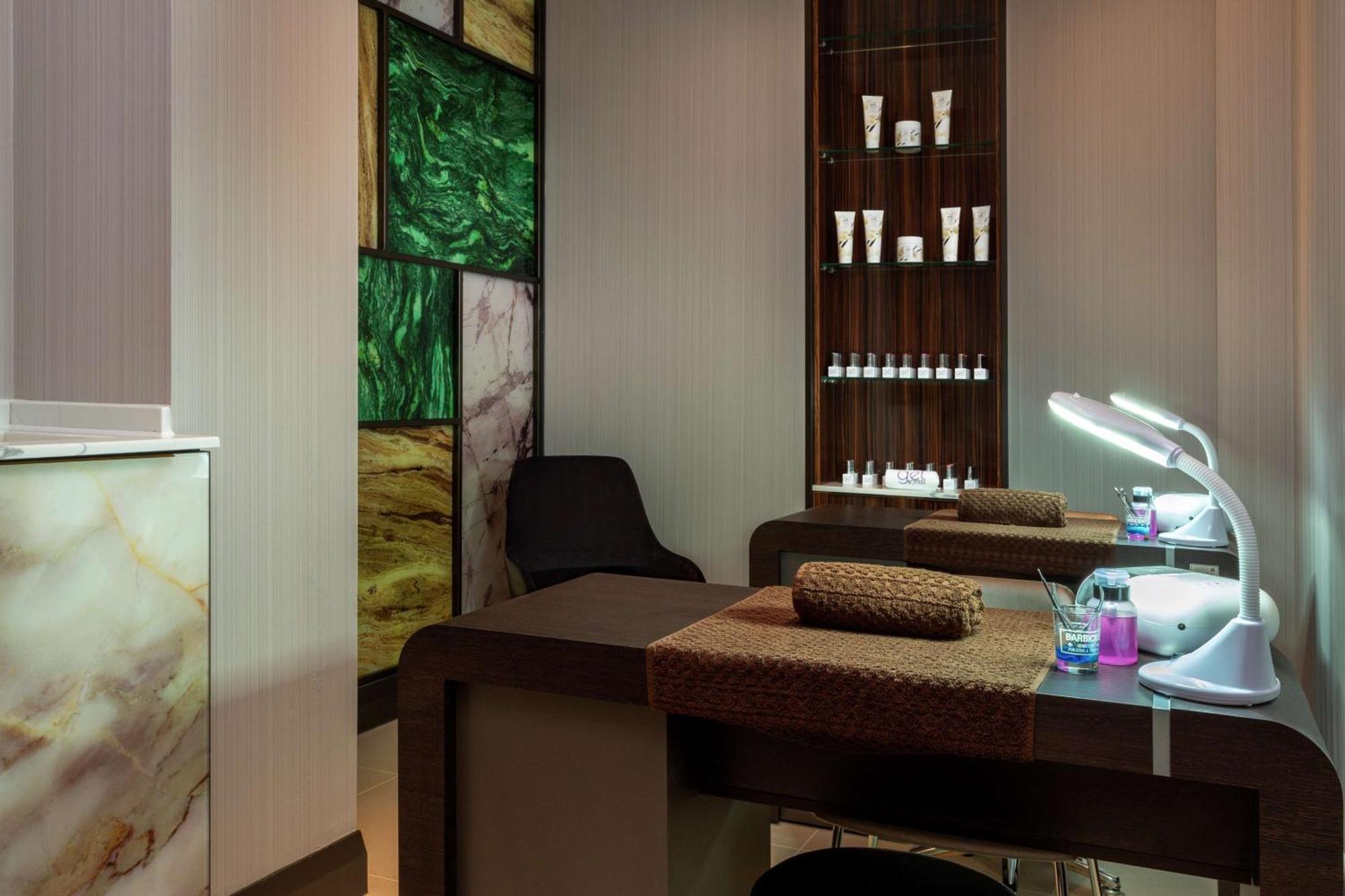Hilton Aberdeen Teca Екстериор снимка