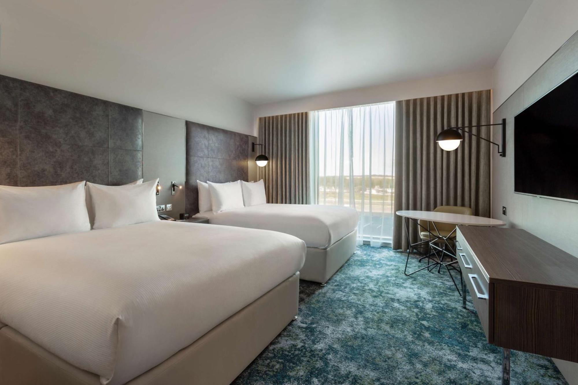 Hilton Aberdeen Teca Екстериор снимка
