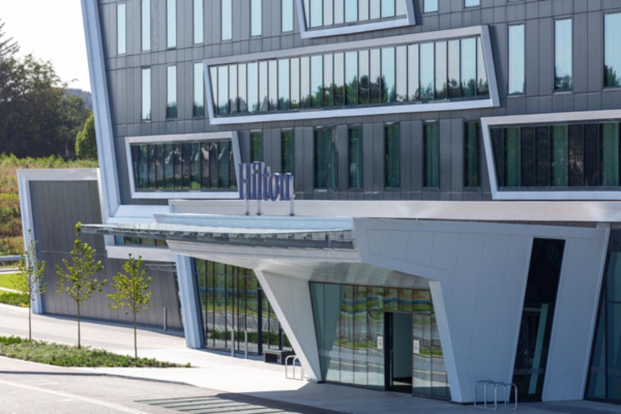 Hilton Aberdeen Teca Екстериор снимка